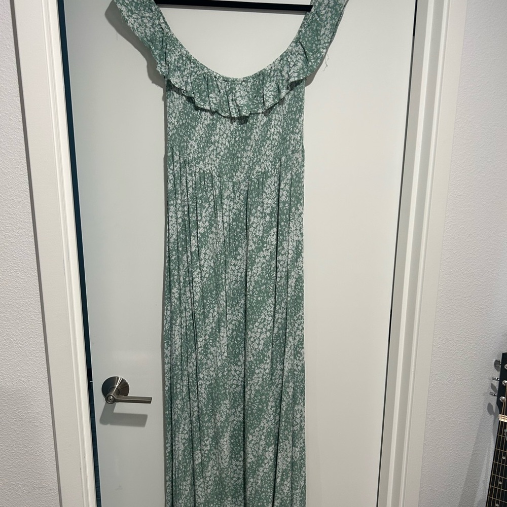 Promesa Green Patterned Maxi Dress